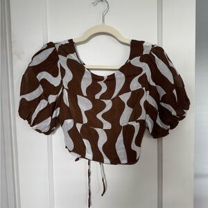 Brown and White Puff Sleeve Crop Blouse